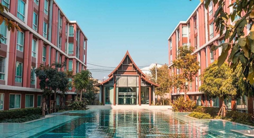 A 61 Sq M Two bedrooms apartment on 4floor with Swimming pool view at D’Vieng condo
