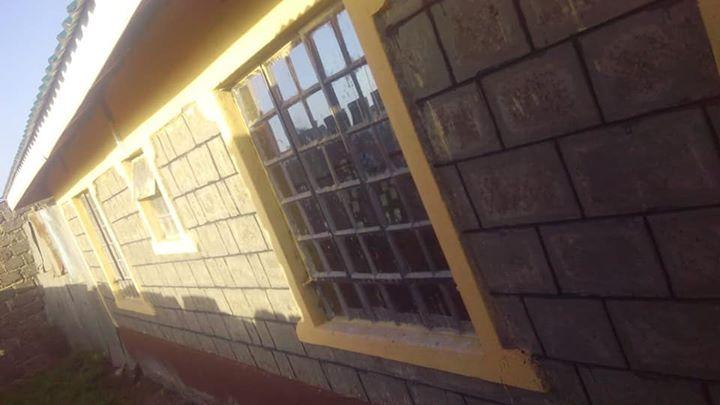 THREE-BEDROOM BUNGALOW FOR SALE ALONG KANGUNDO ROAD