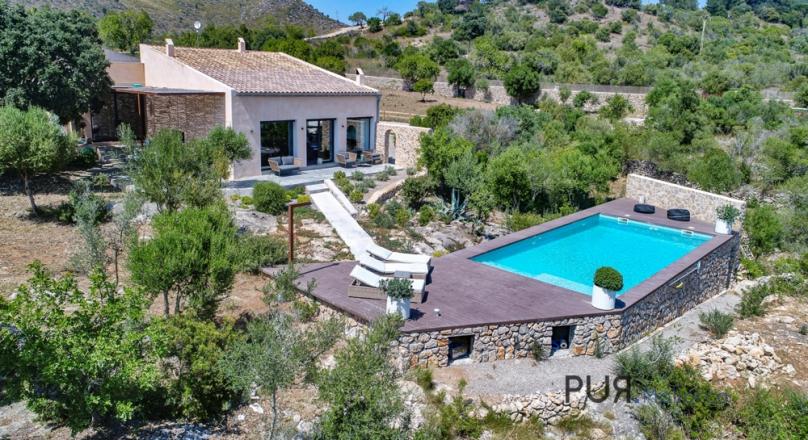 Sant Llorenc. Finca. Year of construction 2018. With high-quality technology.