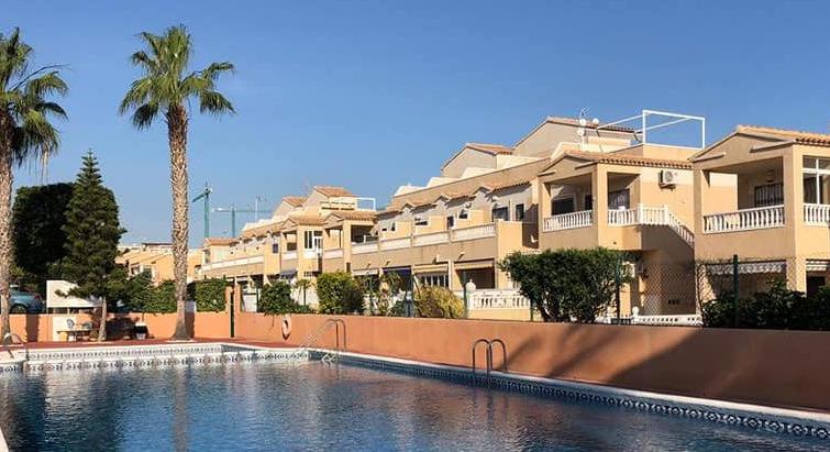 Duplex for long term rental