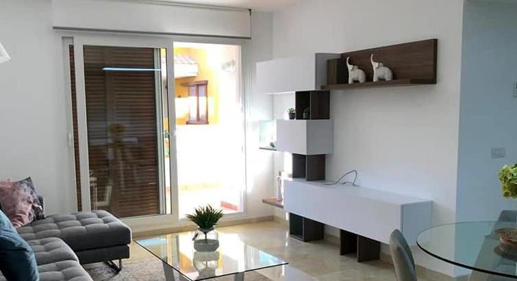 Apartment for long term rent in Punta Prima, Torrevieja