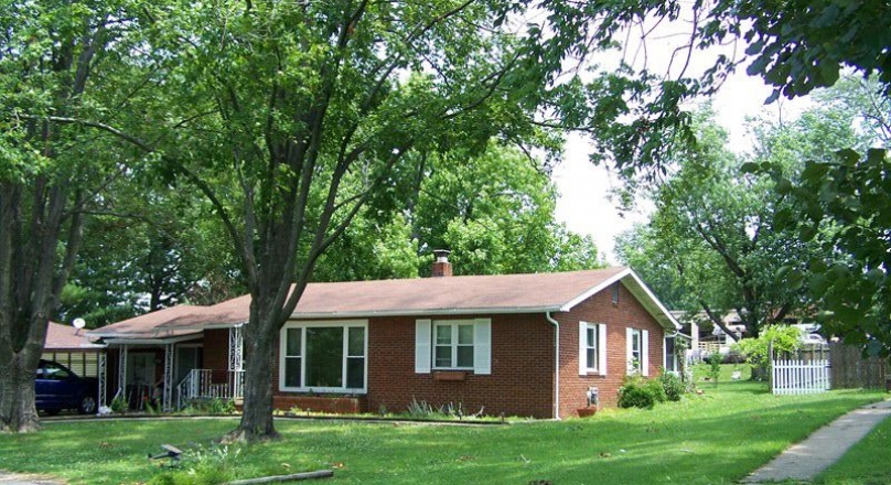 Mount Vernon,IL Home For Sale Discounted Price $48,380.00