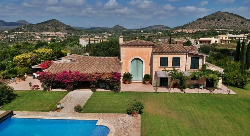Son Servera. Finca with sea views. Perfect location. Maintained top. Top equipped.