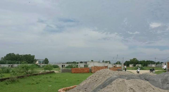RESIDENTIAL PLOTS