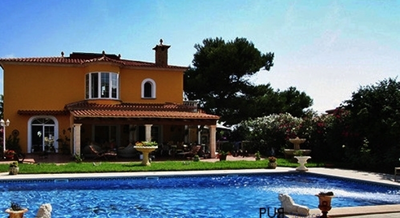 Cala Pi. Sea view. Villa mallorquin. Luxury. Sea does not work.
