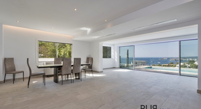 Completely renovated villa with sea views in Costa d'en Blanes near Puerto Portals