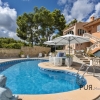 Villa overlooking the bay of Santa Ponsa. Well maintained.