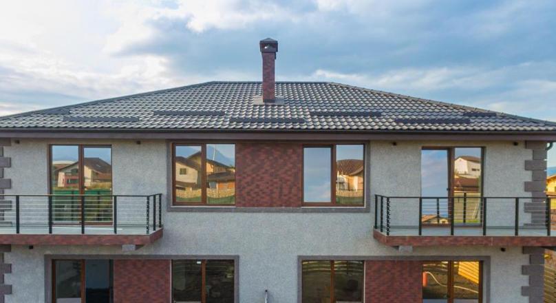 EXPLORE VIRTUALLY! Premium property, duplex class
