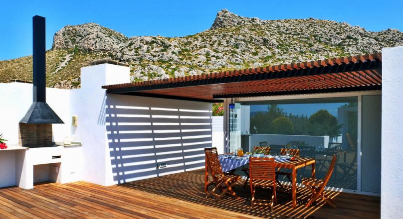 Luxury penthouse in Puerto Pollensa. 200 meters from the beach. High quality standard.