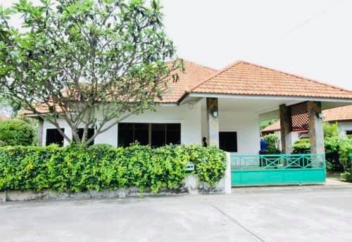 Single house for rent soi khao noi/ pattaya