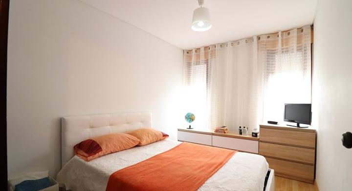 Senhora da Hora (Metro) Two Bedroom Apartment
